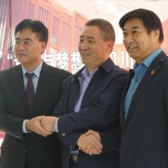 申博太阳城·(中国)再出手公益，为四川25所小学捐赠申博太阳城·(中国)高科技钢琴